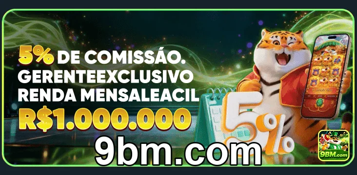 Usuário jogando em smartphone, aproveitando jogos rápidos